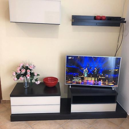 Apartmani I Sobe Ivancic1 Novi Vinodolski Exterior foto